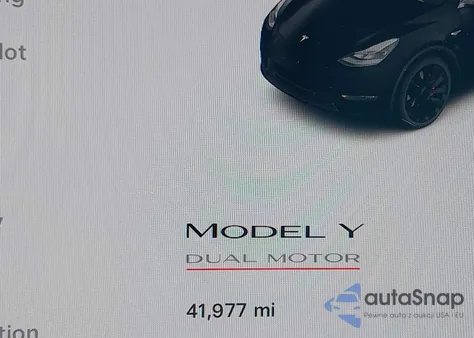 2022 Tesla Model Y Performance Dual Motor All-Wheel Drive z USA, uszkodzony, nr VIN 7SAYGDEF8NF398556